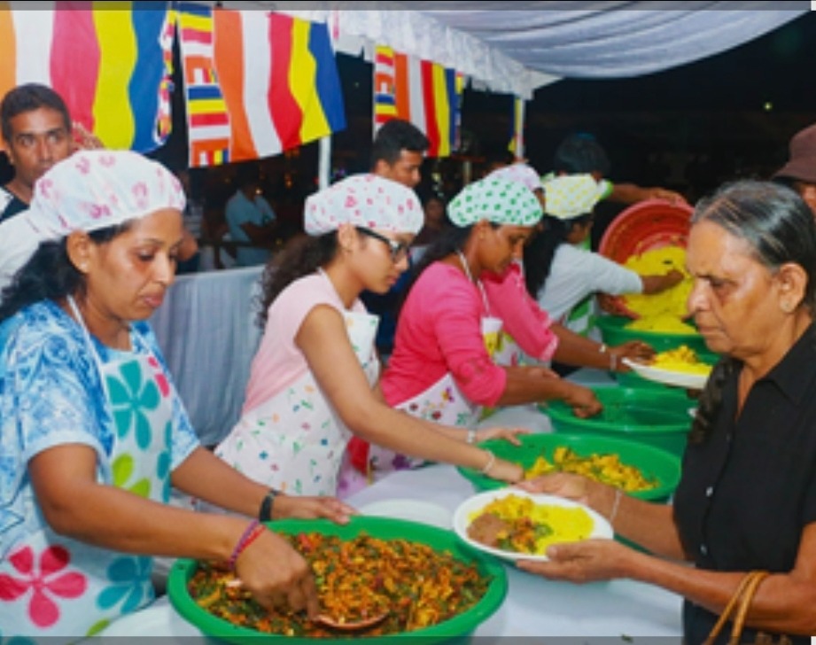 වෙසක්–පොසොන් දන්සැල් සඳහා සෞඛ්ය මාර්ගෝපදේශ නිකුත්වෙයි