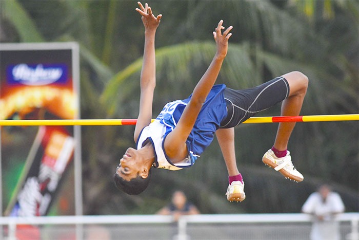 ආසියානු යොවුන් මලල ක්‍රීඩා තරගාවලියේදී තරුෂ මෙන්ඩිස්ට රිදී පදක්කමක්