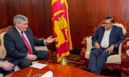 රුසියාවෙන් ශ්‍රී ලංකාවට තෙල්, ආයෝජන සහ සංචාරක සහයෝගය වැඩි කිරීමට පොරොන්දු