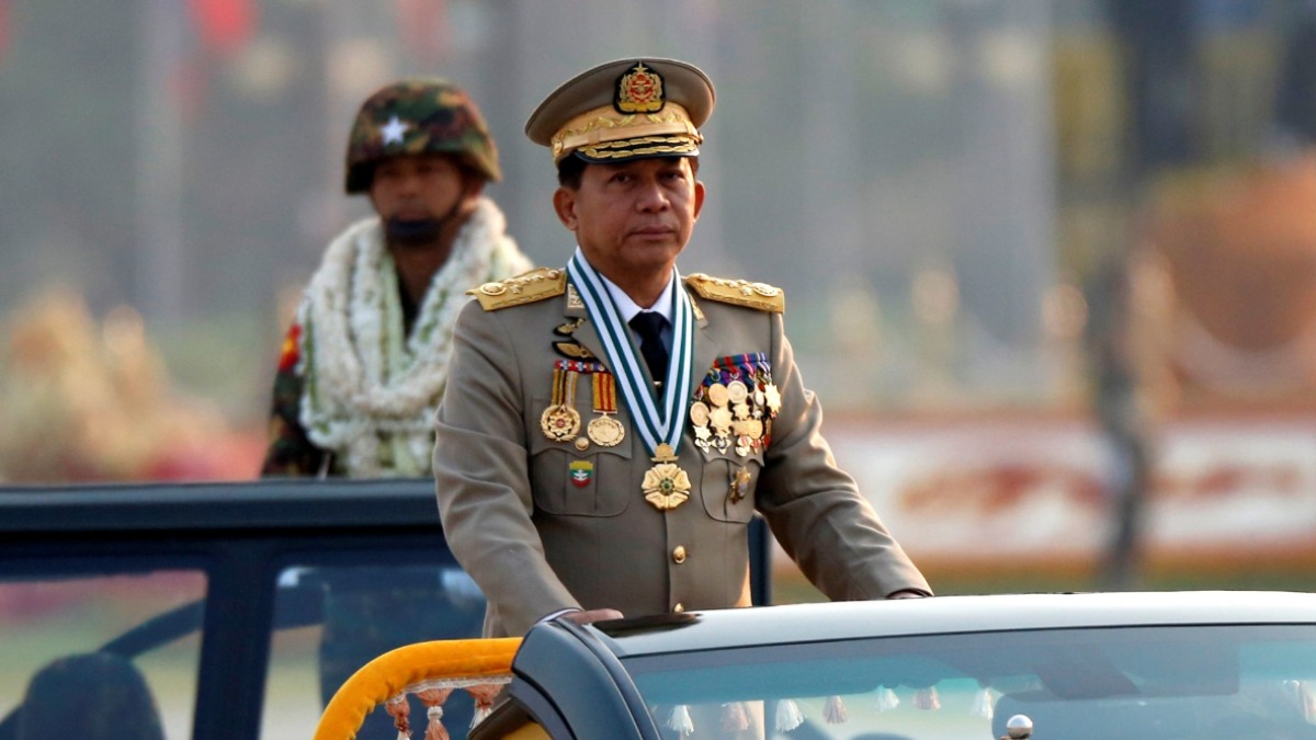 මියන්මාරයේ නව ජනාධිපති ලෙස ජෙනරාල් මින් අන්ග් හලින්ග් පත්වේ